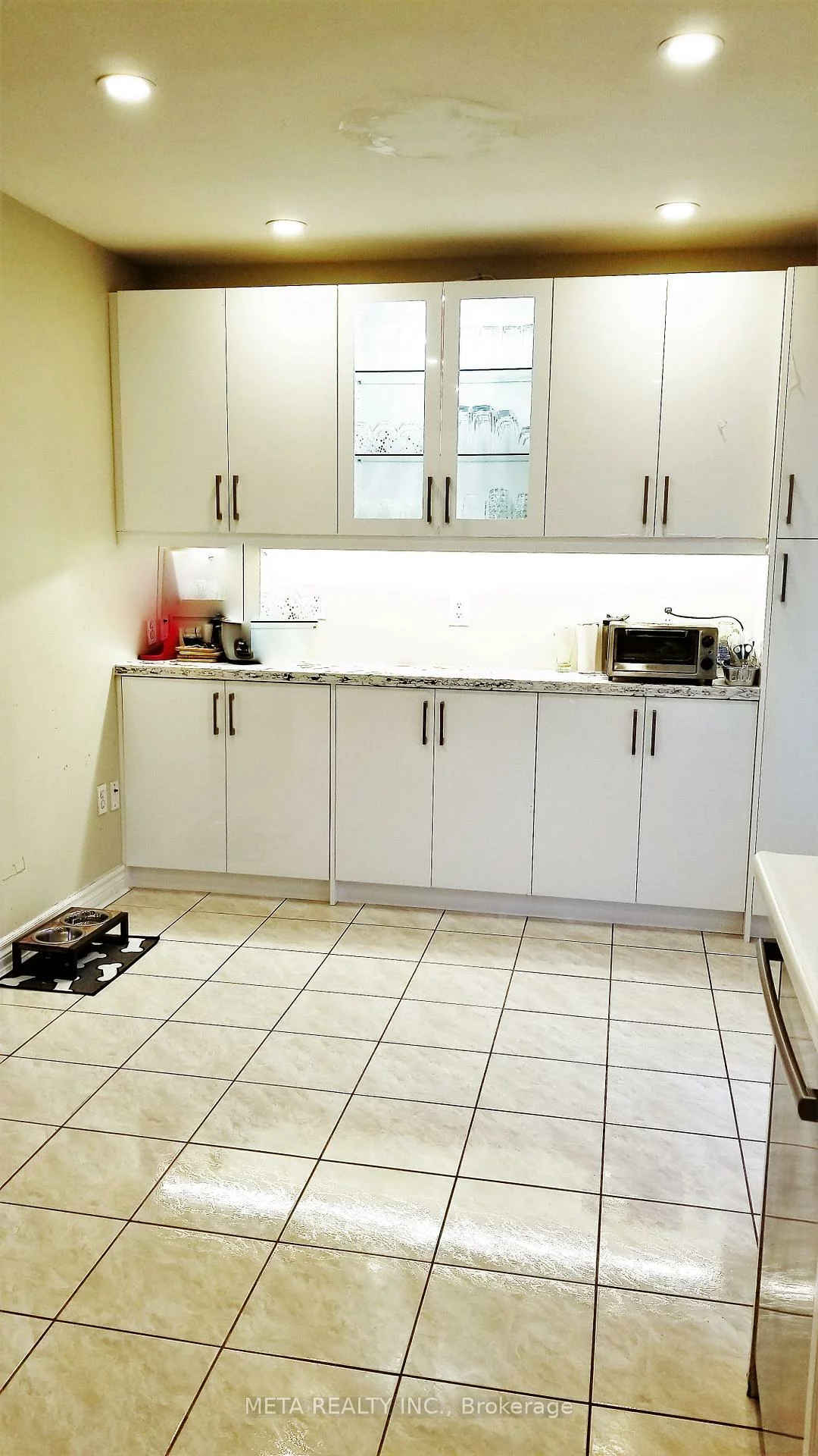 108, Lent, Fletcher's West, Brampton