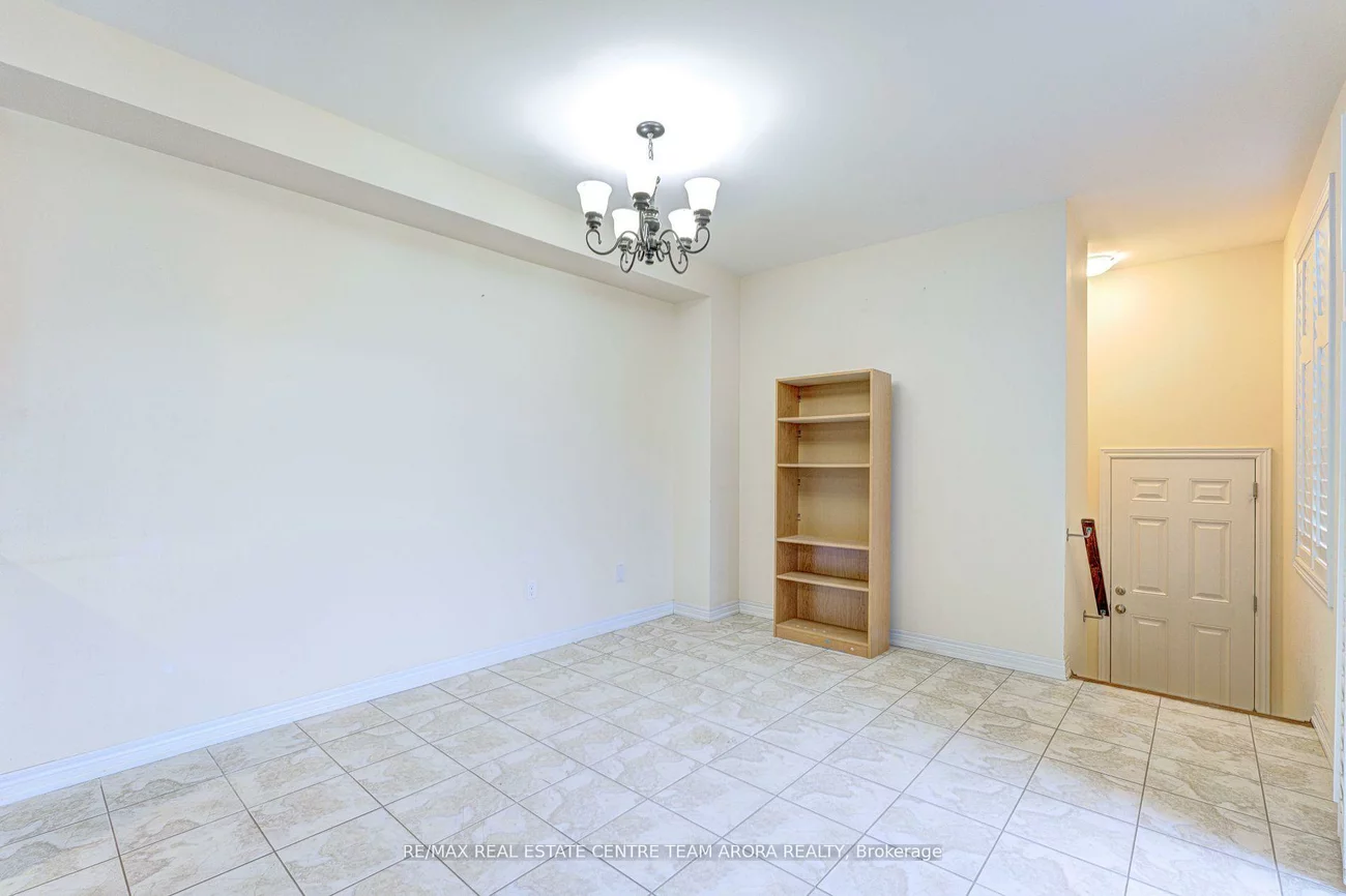 42, Attraction, Bram West, Brampton