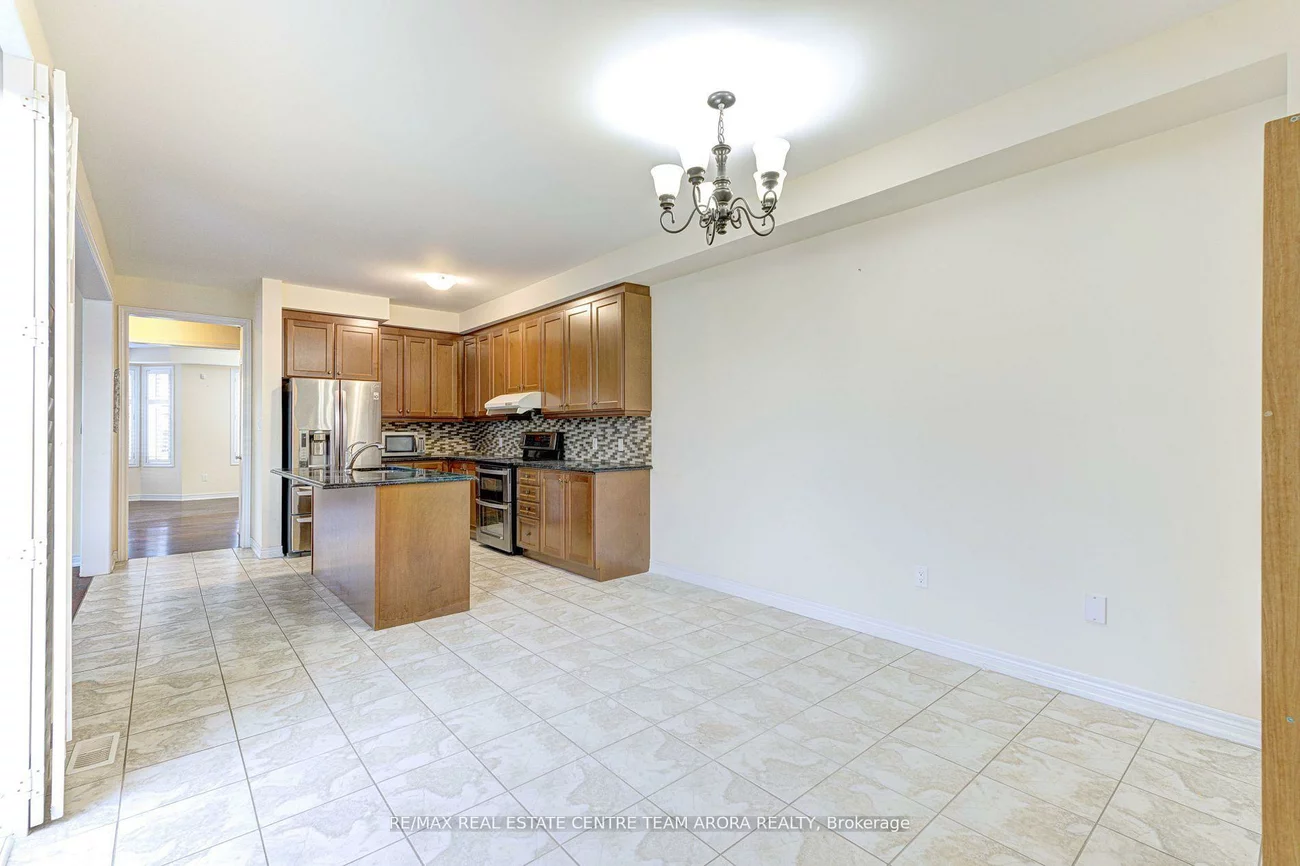 42, Attraction, Bram West, Brampton