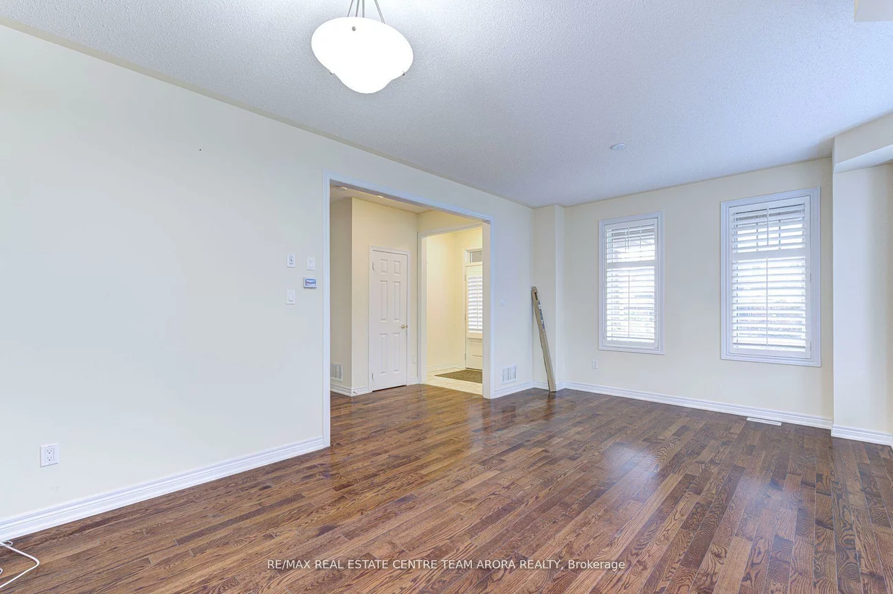 42, Attraction, Bram West, Brampton