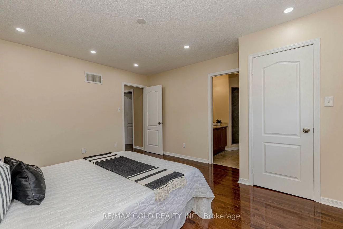 90, Tideland, Fletcher's Meadow, Brampton