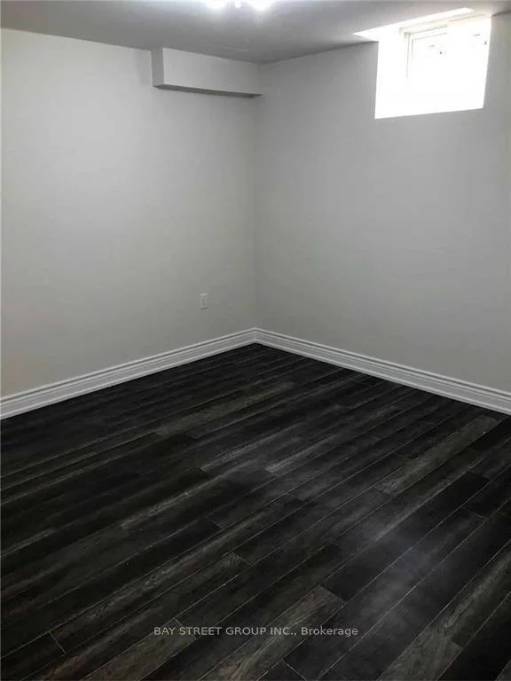 110, Turquoise, Brampton East, Brampton