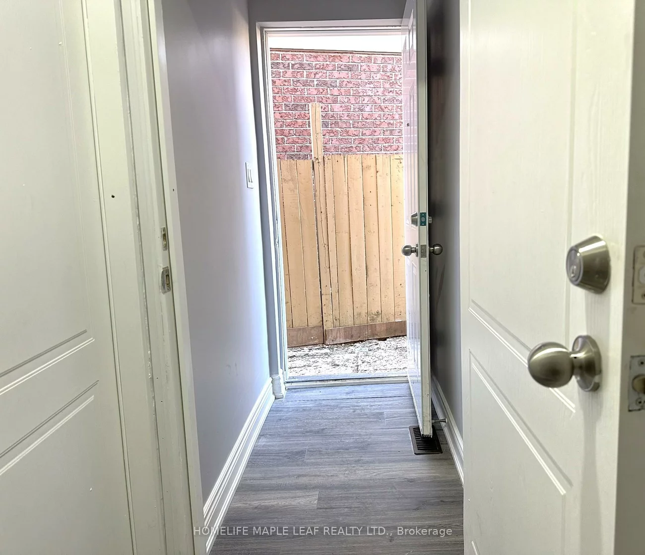 72, Four Seasons, Fletcher's Meadow, Brampton