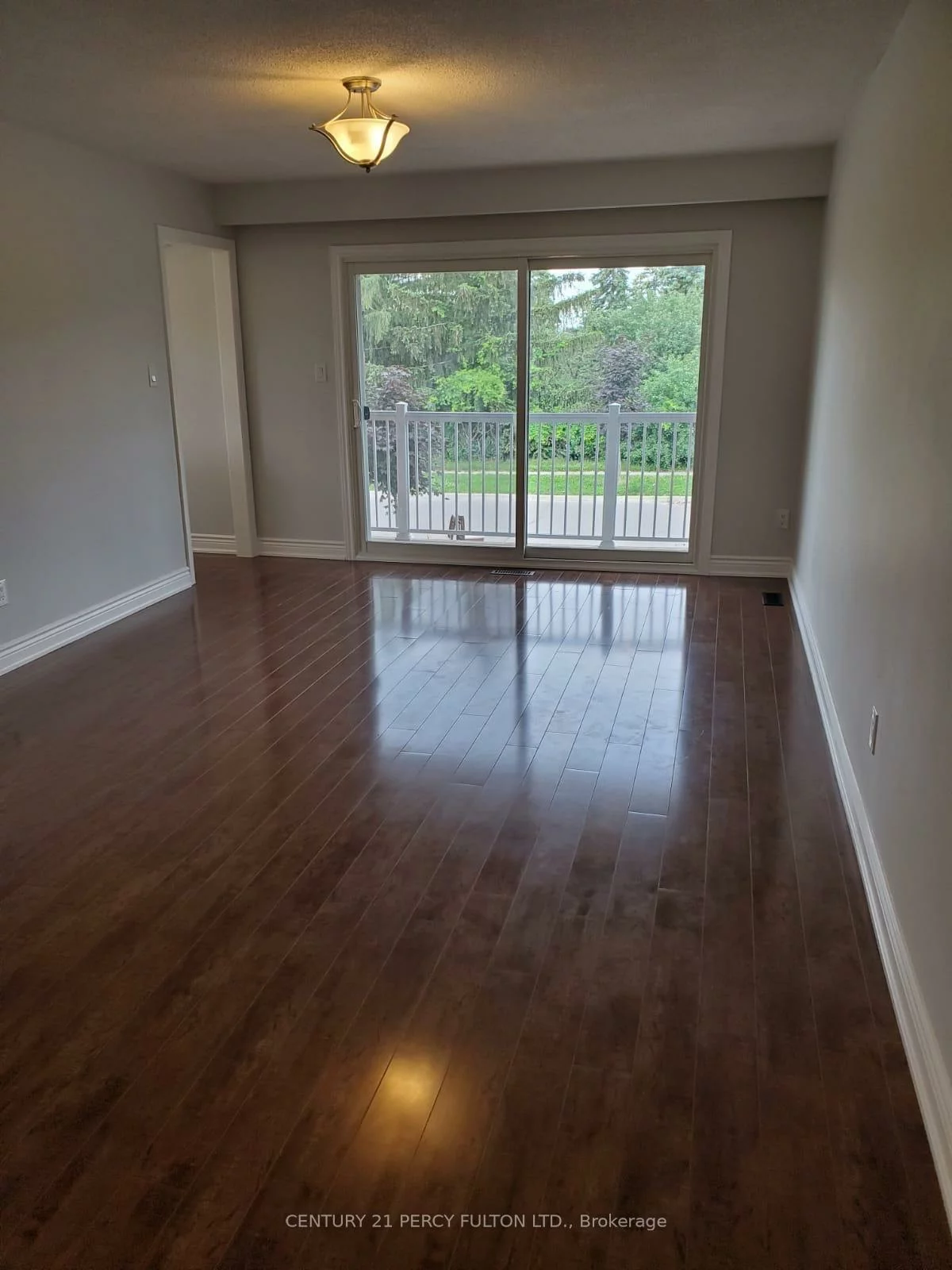 101, Simmons, Madoc, Brampton