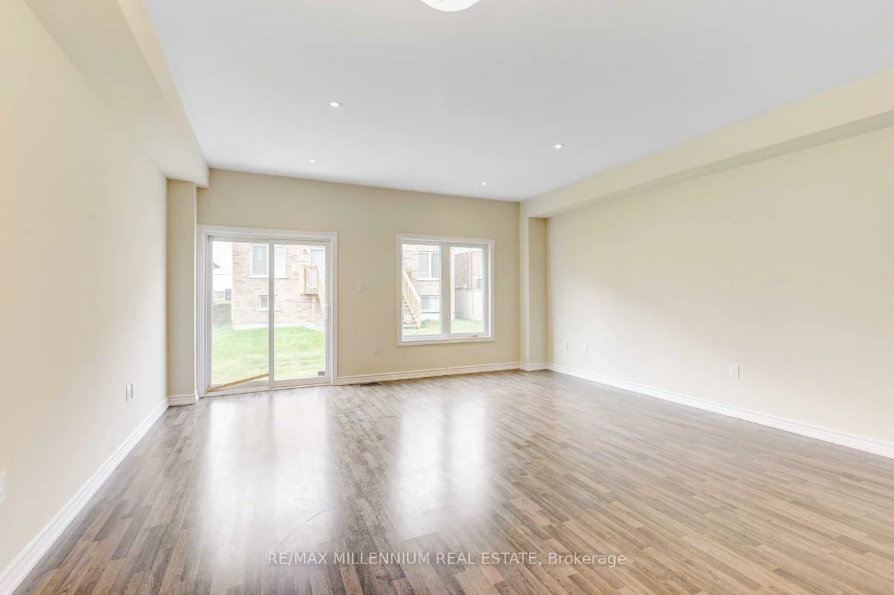 49, Frenchpark, Credit Valley, Brampton