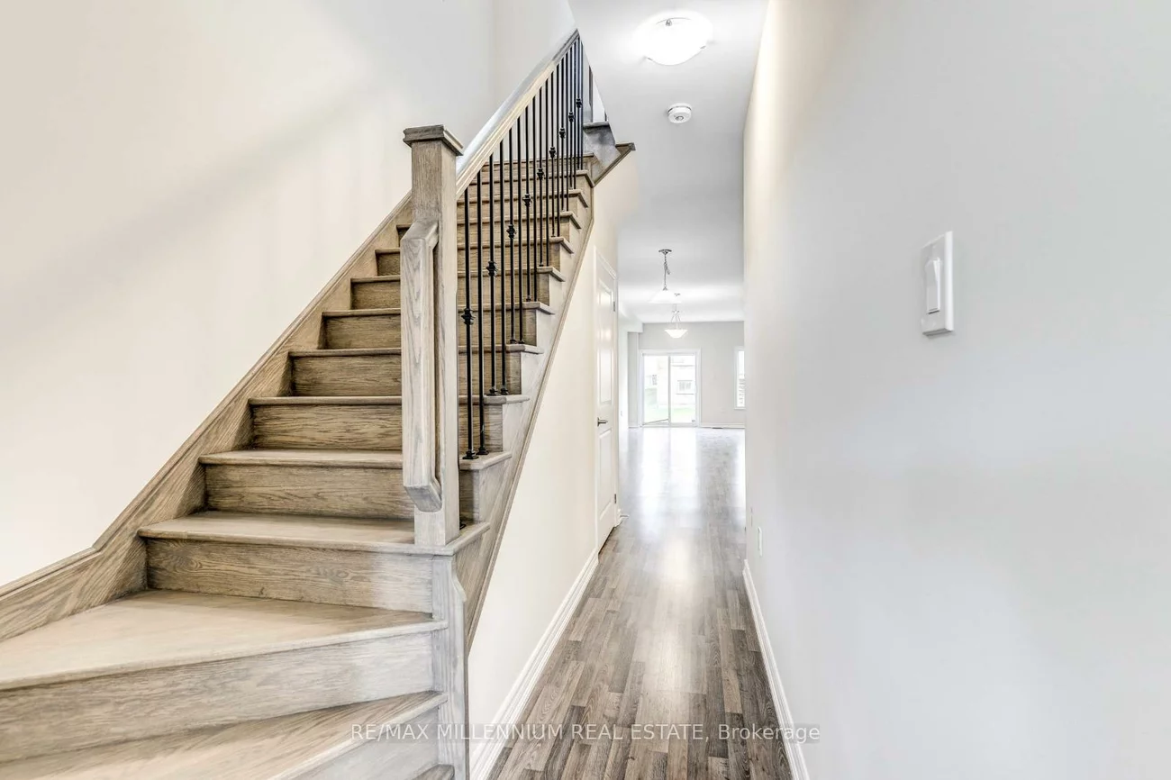 49, Frenchpark, Credit Valley, Brampton