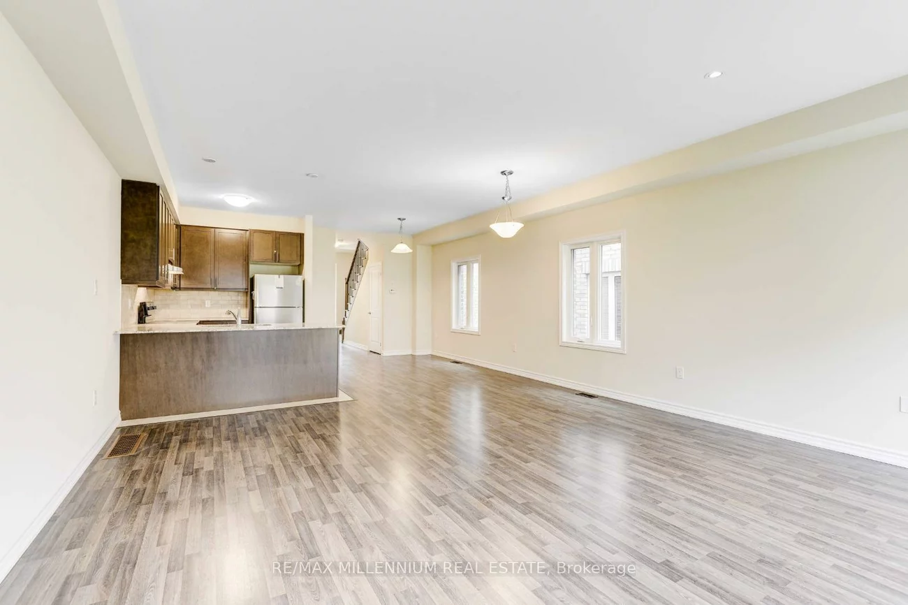 49, Frenchpark, Credit Valley, Brampton