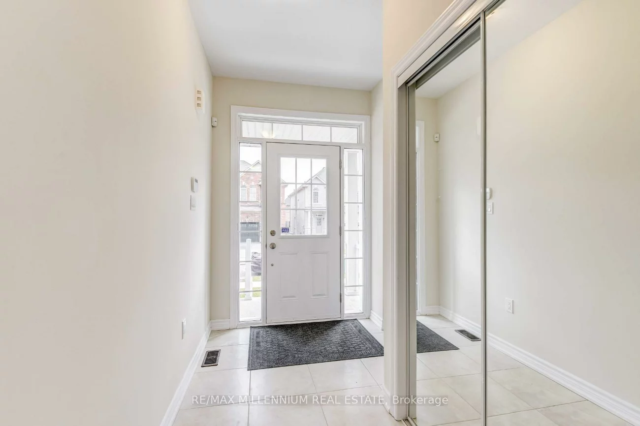 49, Frenchpark, Credit Valley, Brampton