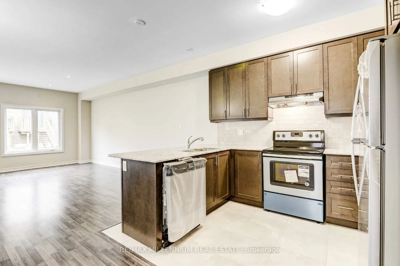 49, Frenchpark, Credit Valley, Brampton