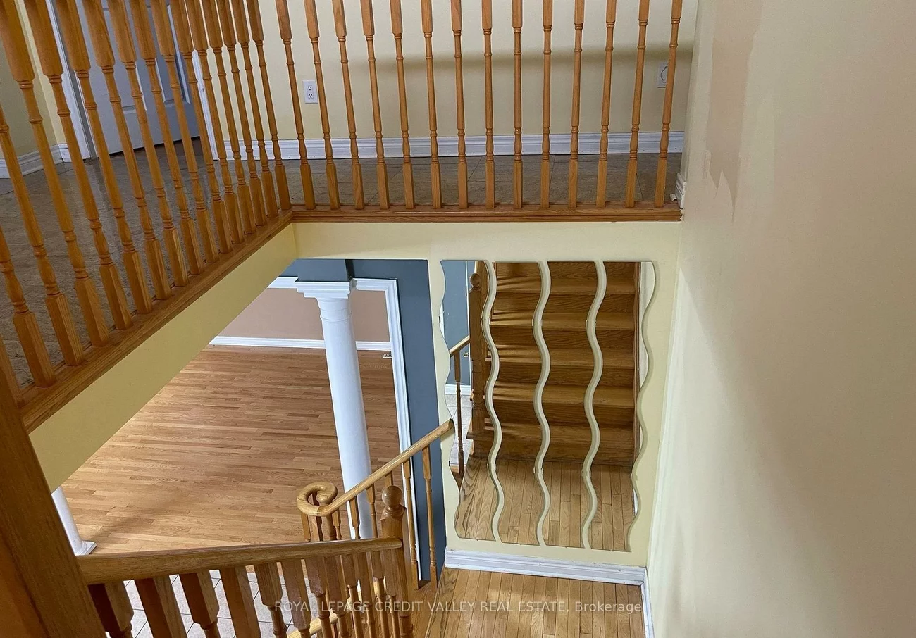 33, Fairlawn, Vales of Castlemore, Brampton