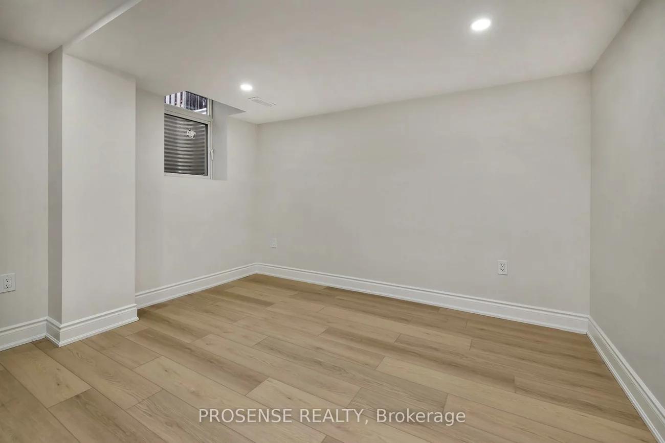 44, CAPISTRO, Fletcher's Meadow, Brampton