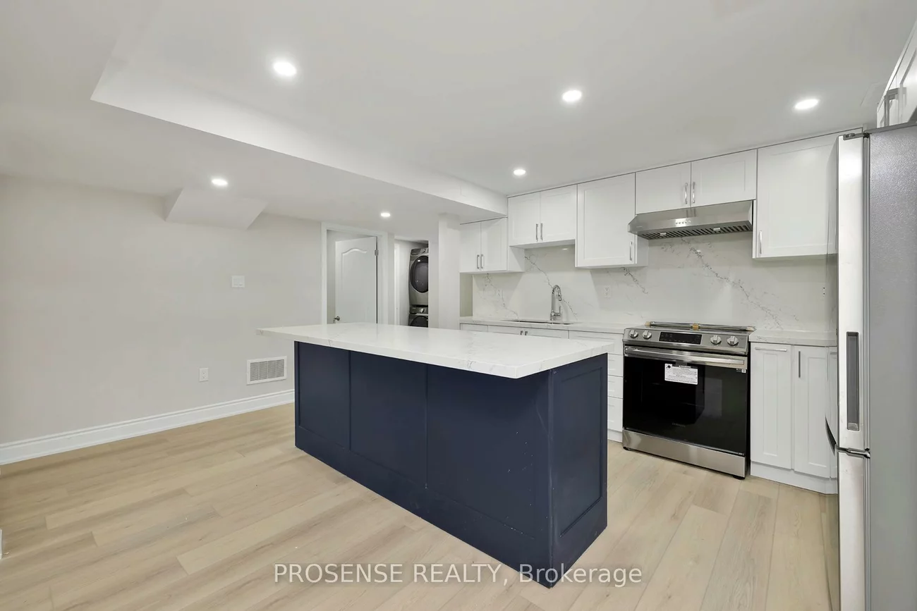 44, CAPISTRO, Fletcher's Meadow, Brampton