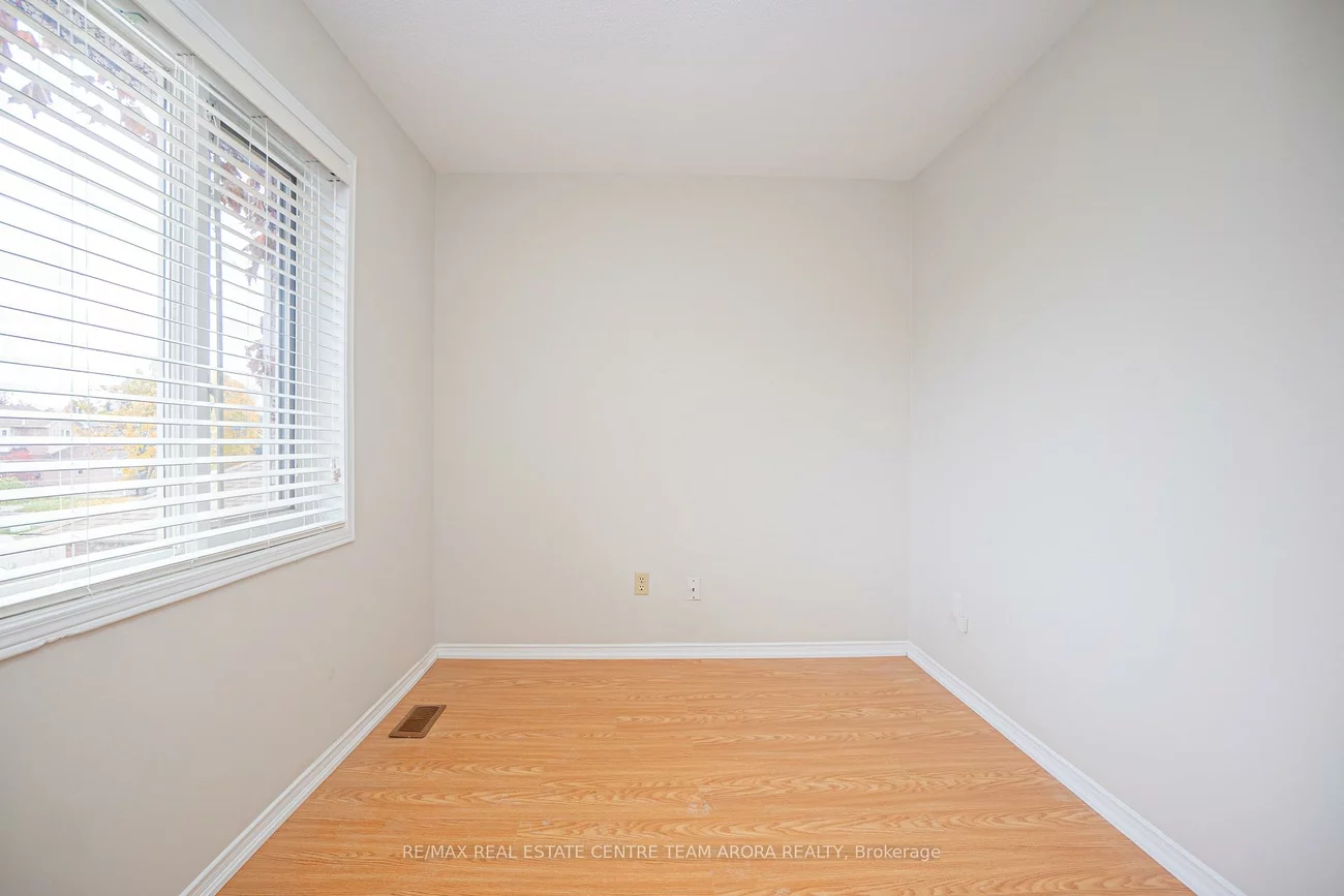 82, Mullis, Fletcher's West, Brampton