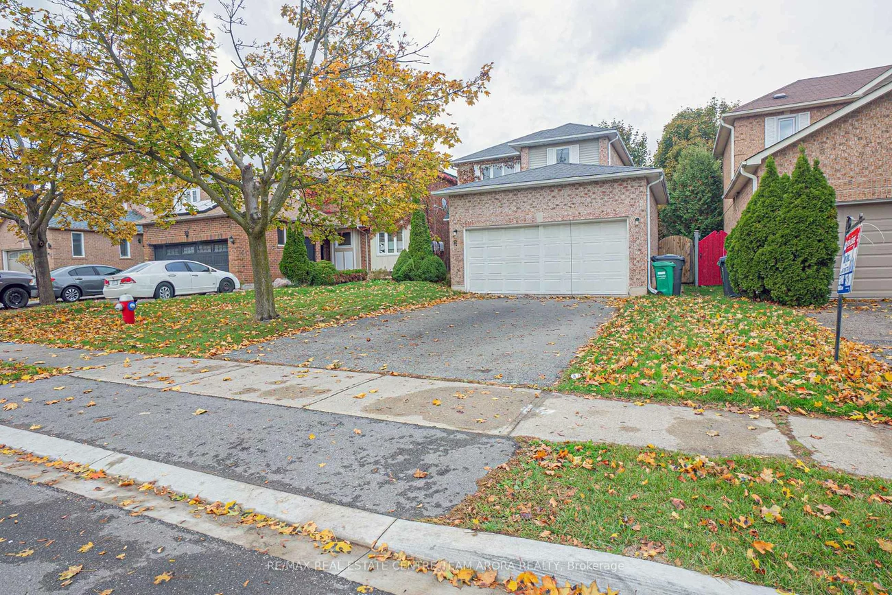 82, Mullis, Fletcher's West, Brampton