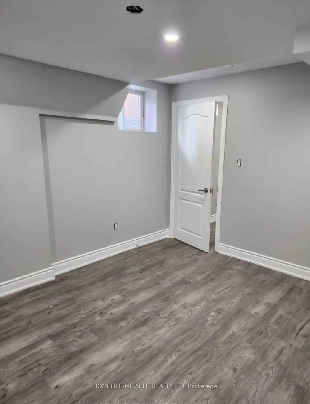 30, Dolly Varden, Sandringham-Wellington, Brampton