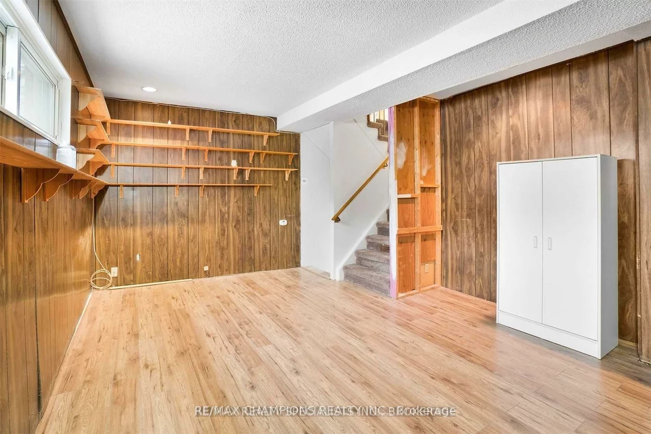 7, Camberley, Brampton North, Brampton