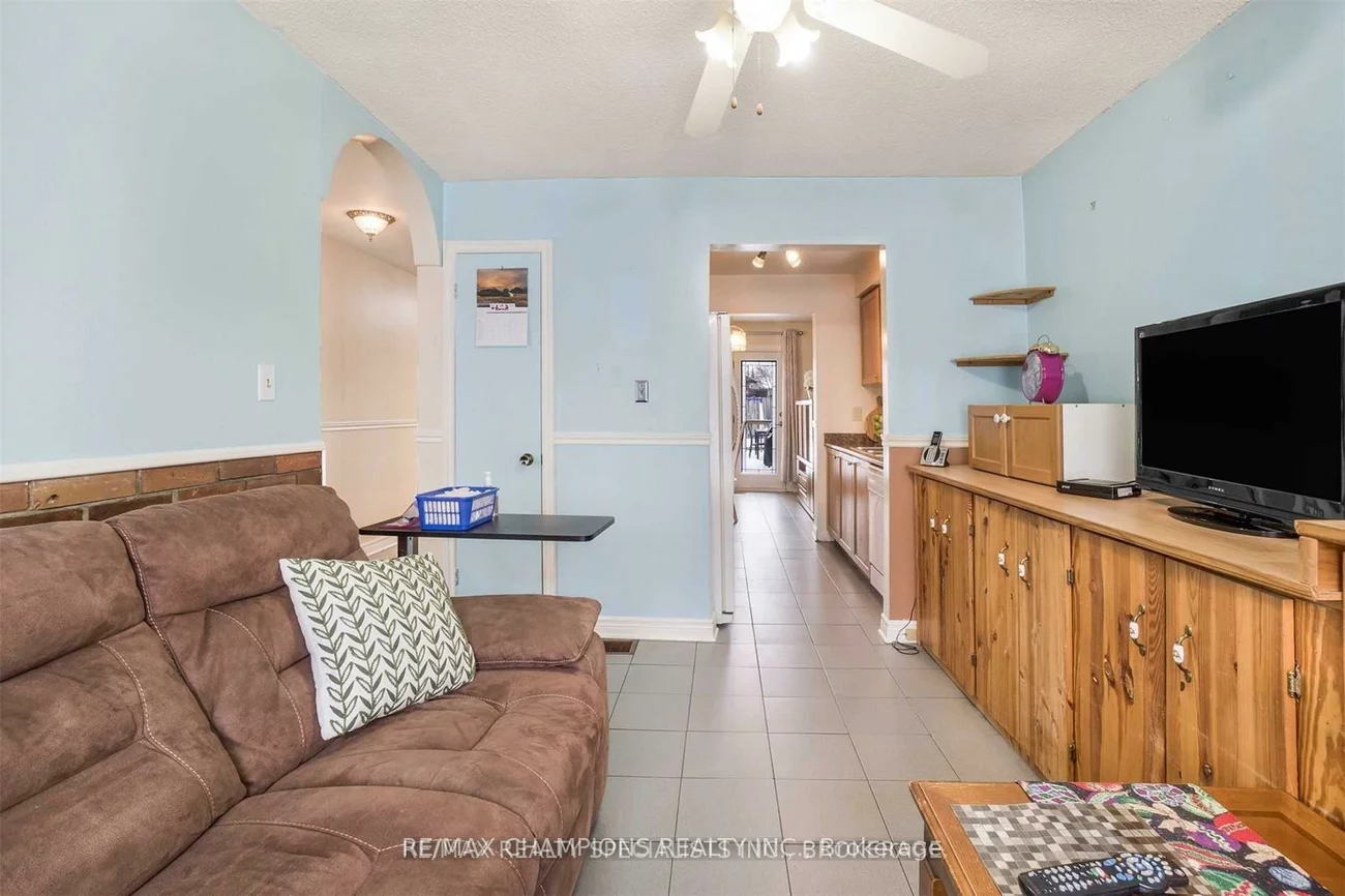 7, Camberley, Brampton North, Brampton