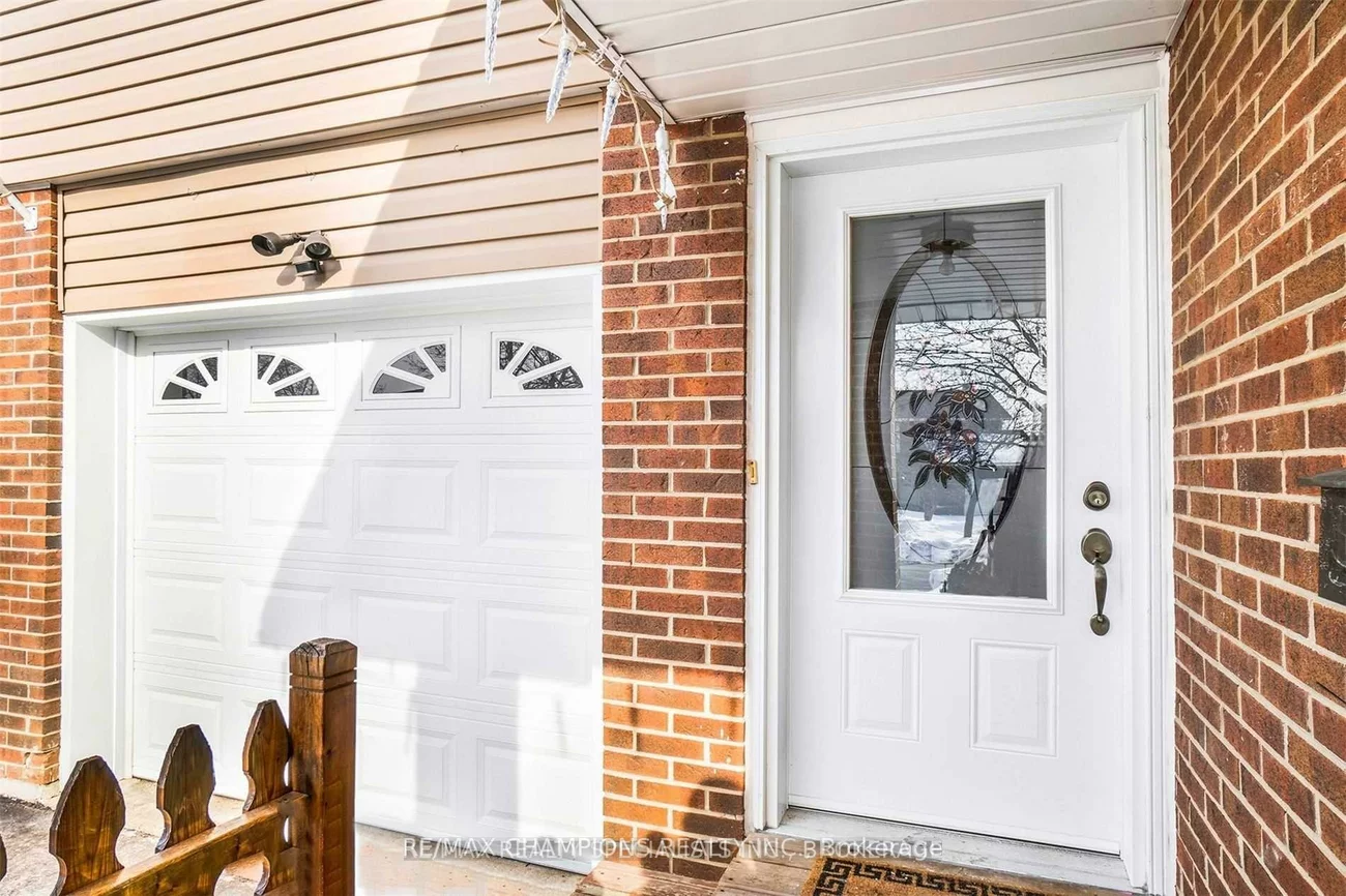 7, Camberley, Brampton North, Brampton