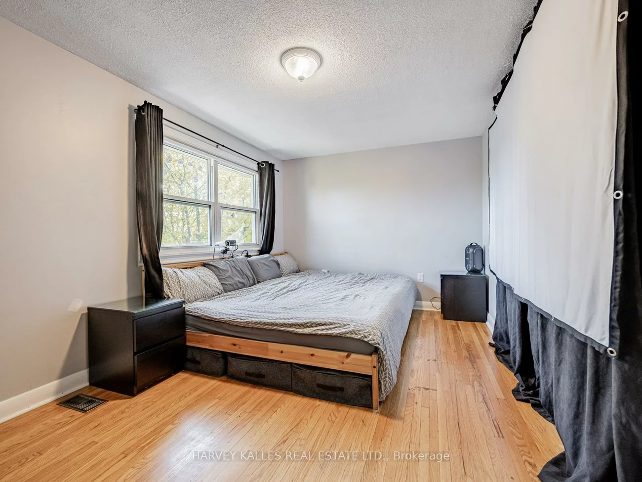 117, Eldomar, Brampton East, Brampton