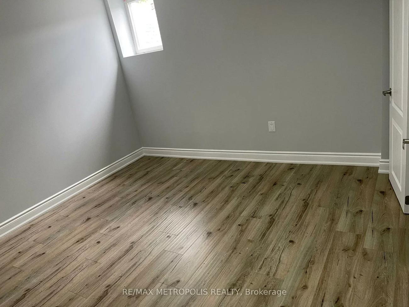 2, Summitgreen, Sandringham-Wellington, Brampton