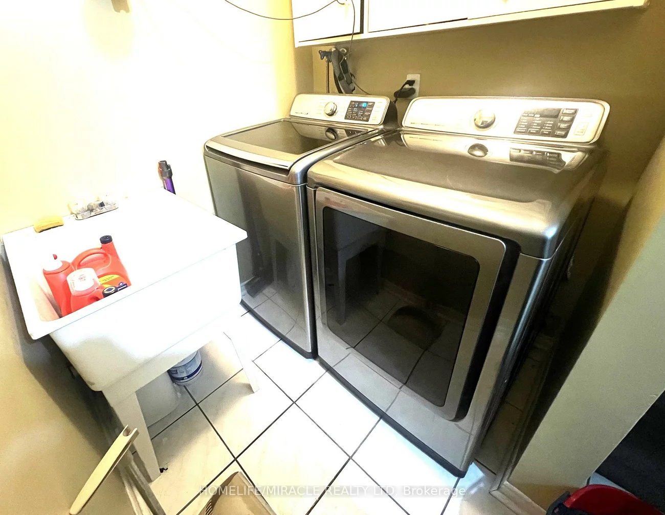 87, Mosley, Fletcher's West, Brampton