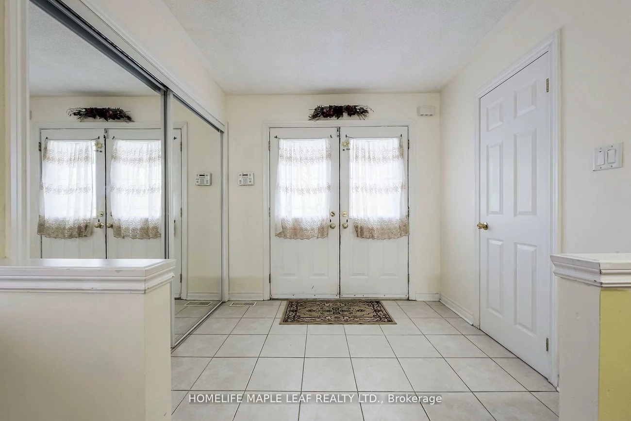 243, Queen Mary, Fletcher's Meadow, Brampton