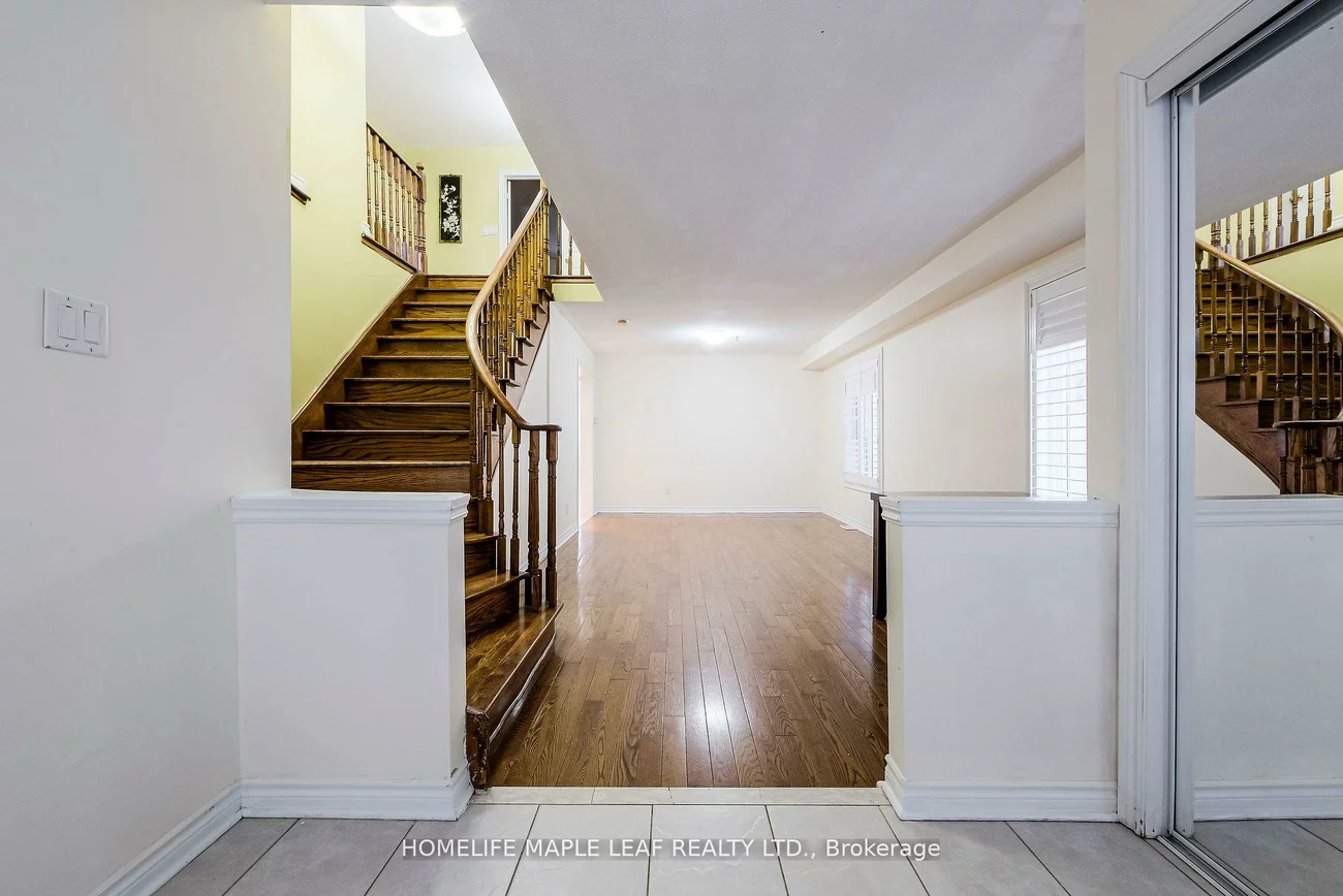 243, Queen Mary, Fletcher's Meadow, Brampton