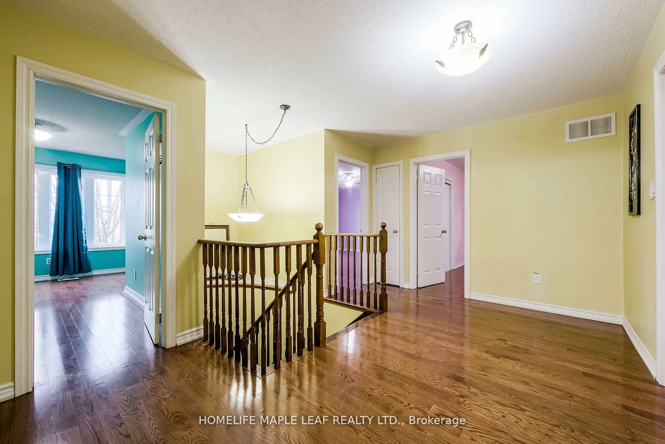 243, Queen Mary, Fletcher's Meadow, Brampton