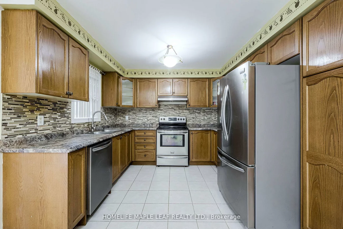 243, Queen Mary, Fletcher's Meadow, Brampton