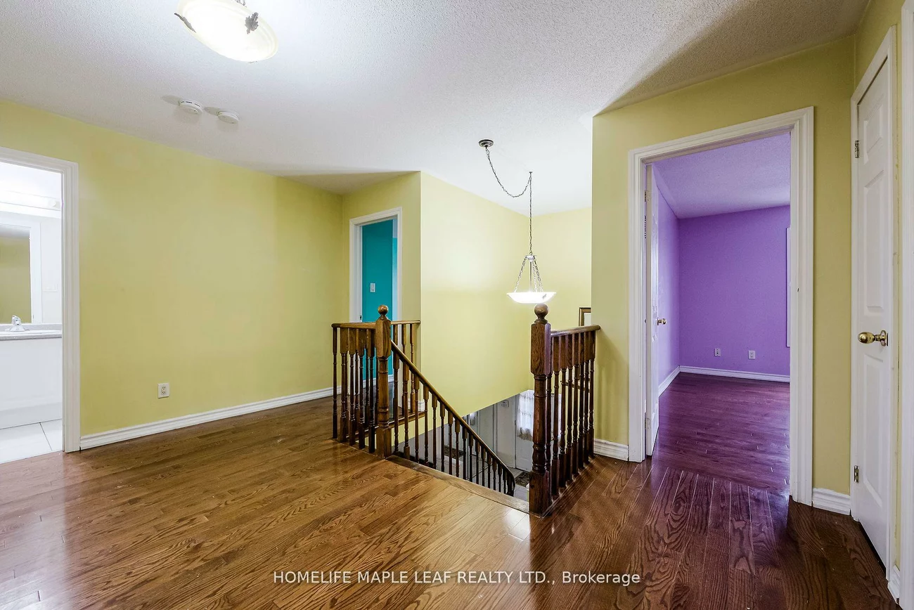 243, Queen Mary, Fletcher's Meadow, Brampton