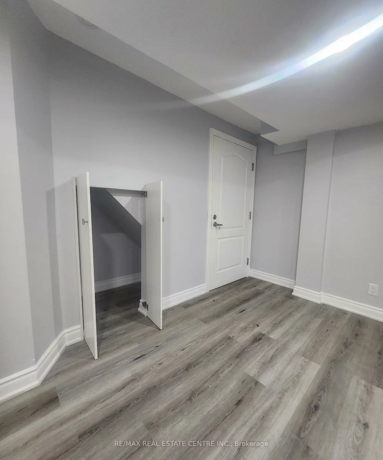 42, Baha (Basement), Bram West, Brampton