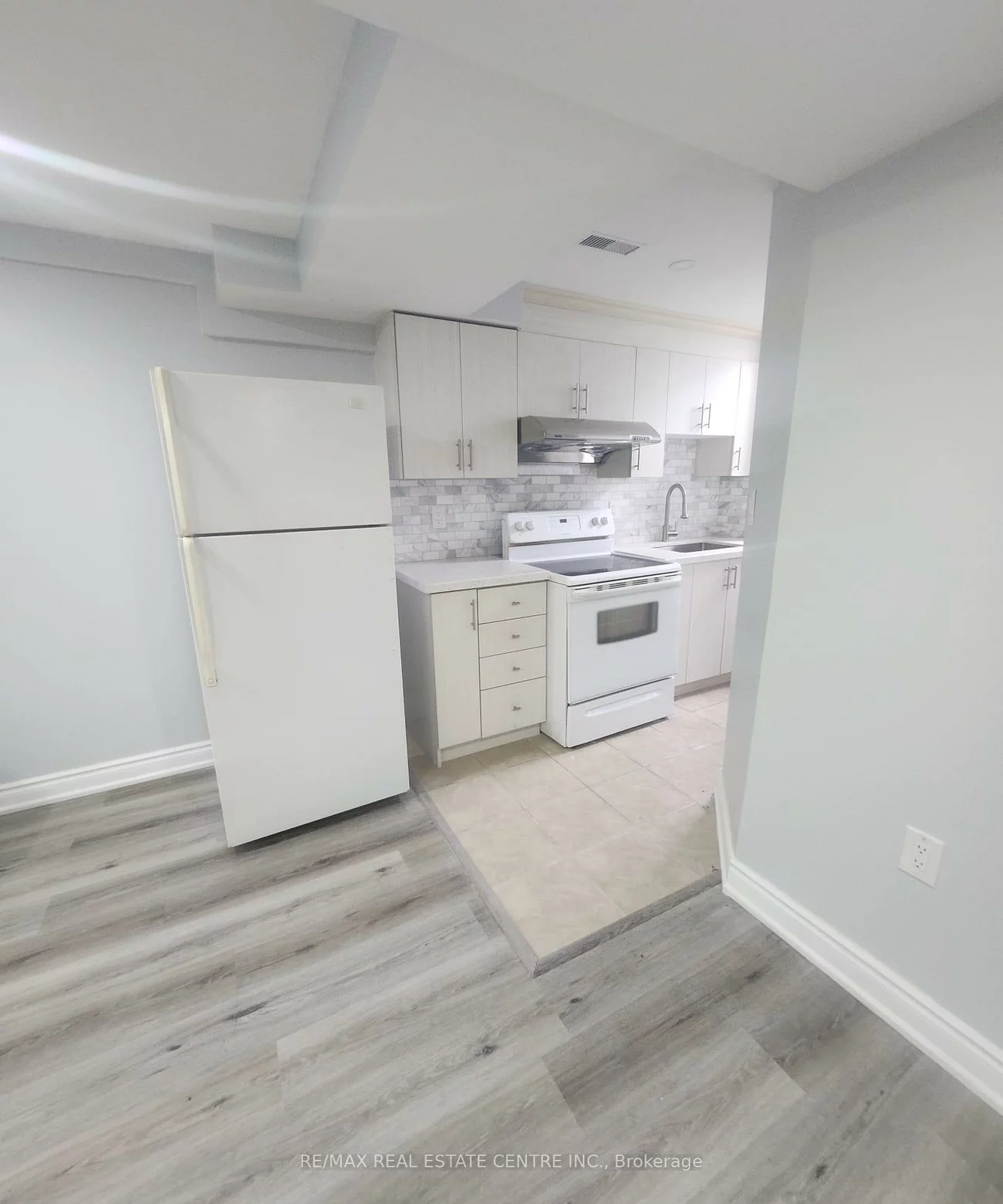 42, Baha (Basement), Bram West, Brampton