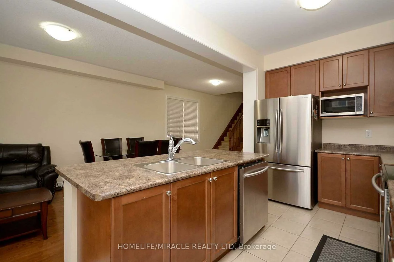 25, Antibes, Credit Valley, Brampton