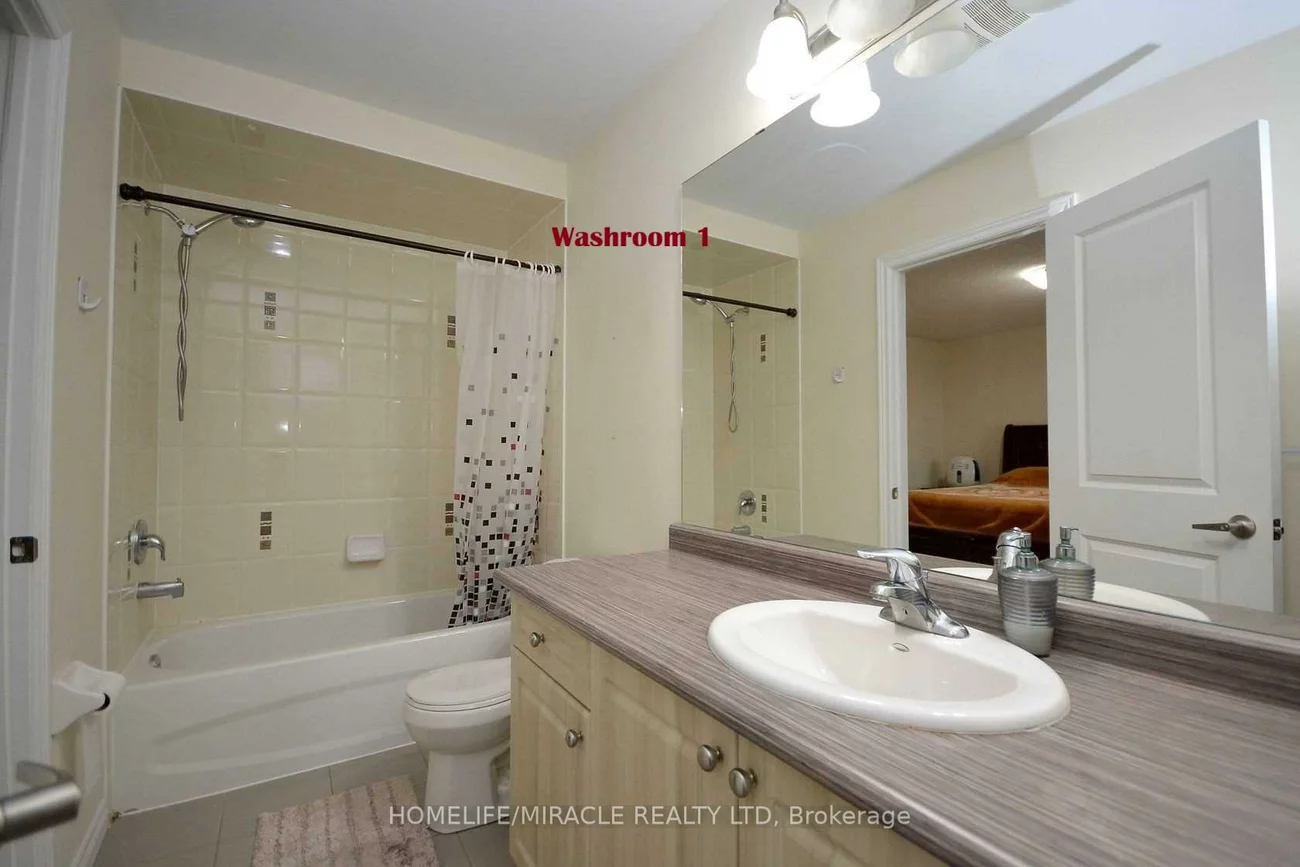 25, Antibes, Credit Valley, Brampton