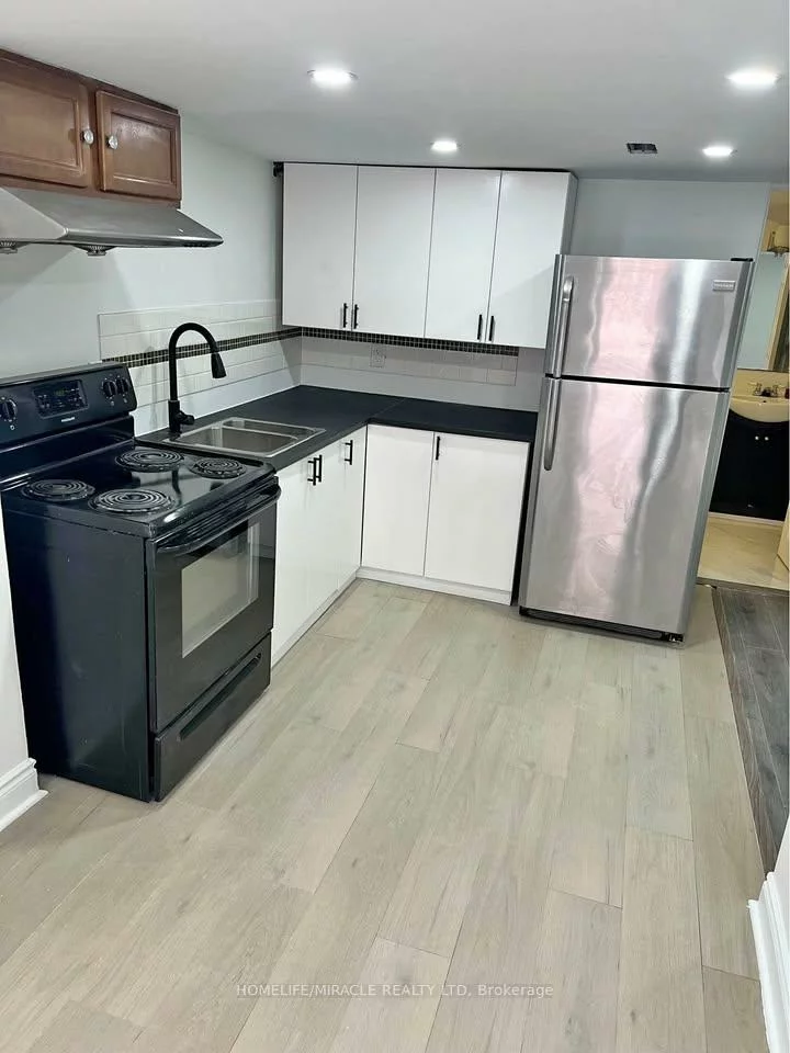 17, Portrush, Credit Valley, Brampton