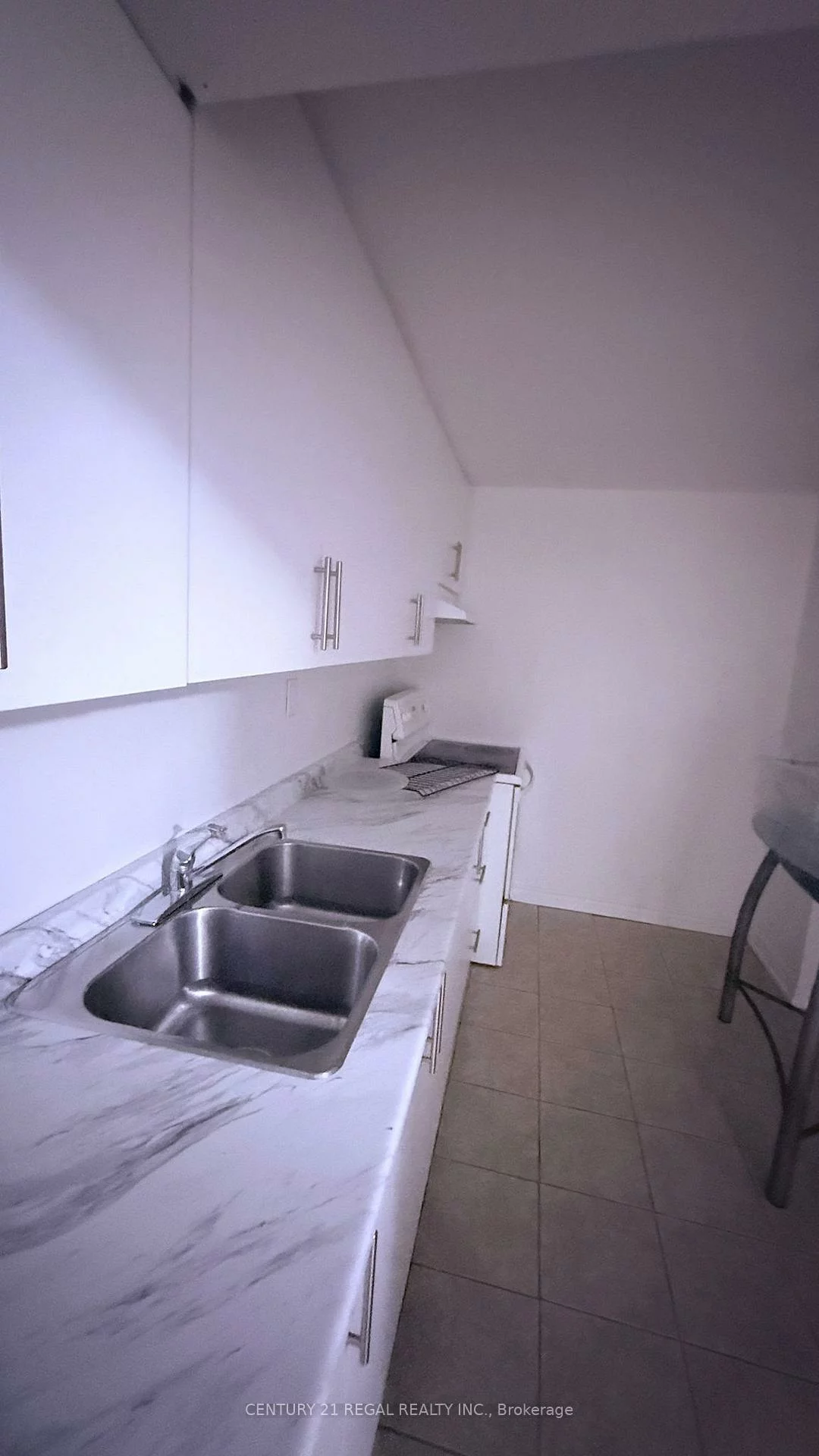 34, Bottomwood, Gore Industrial North, Brampton