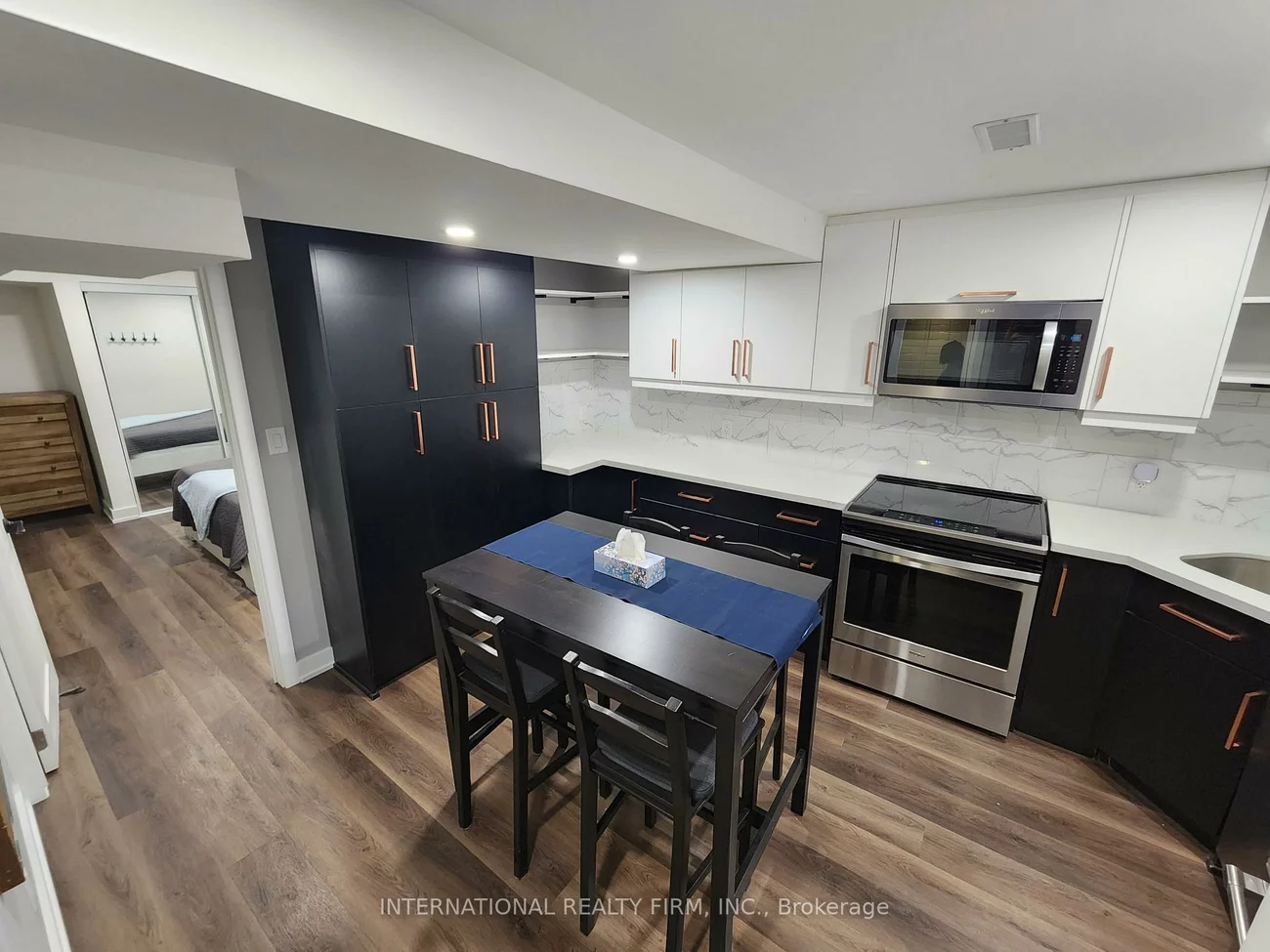 435, Hansen, Madoc, Brampton