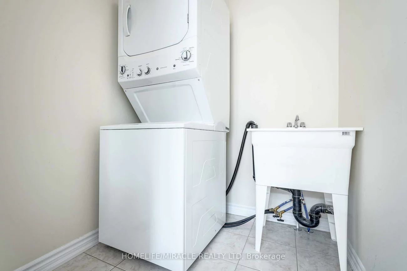 8, Hobart, Heart Lake, Brampton