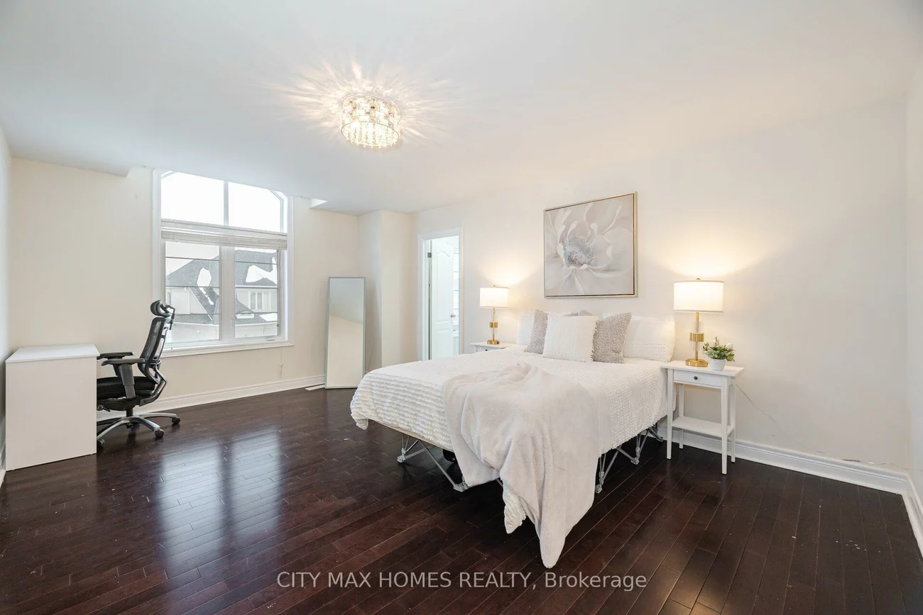 57, Beacon Hill, Credit Valley, Brampton