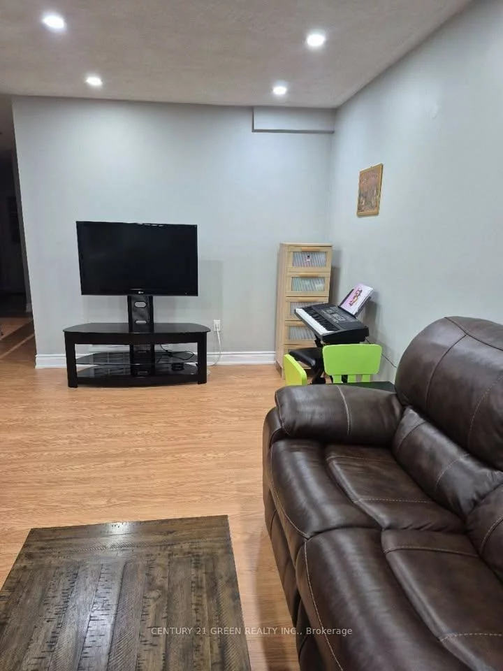 64, Wilmont, Fletcher's Meadow, Brampton