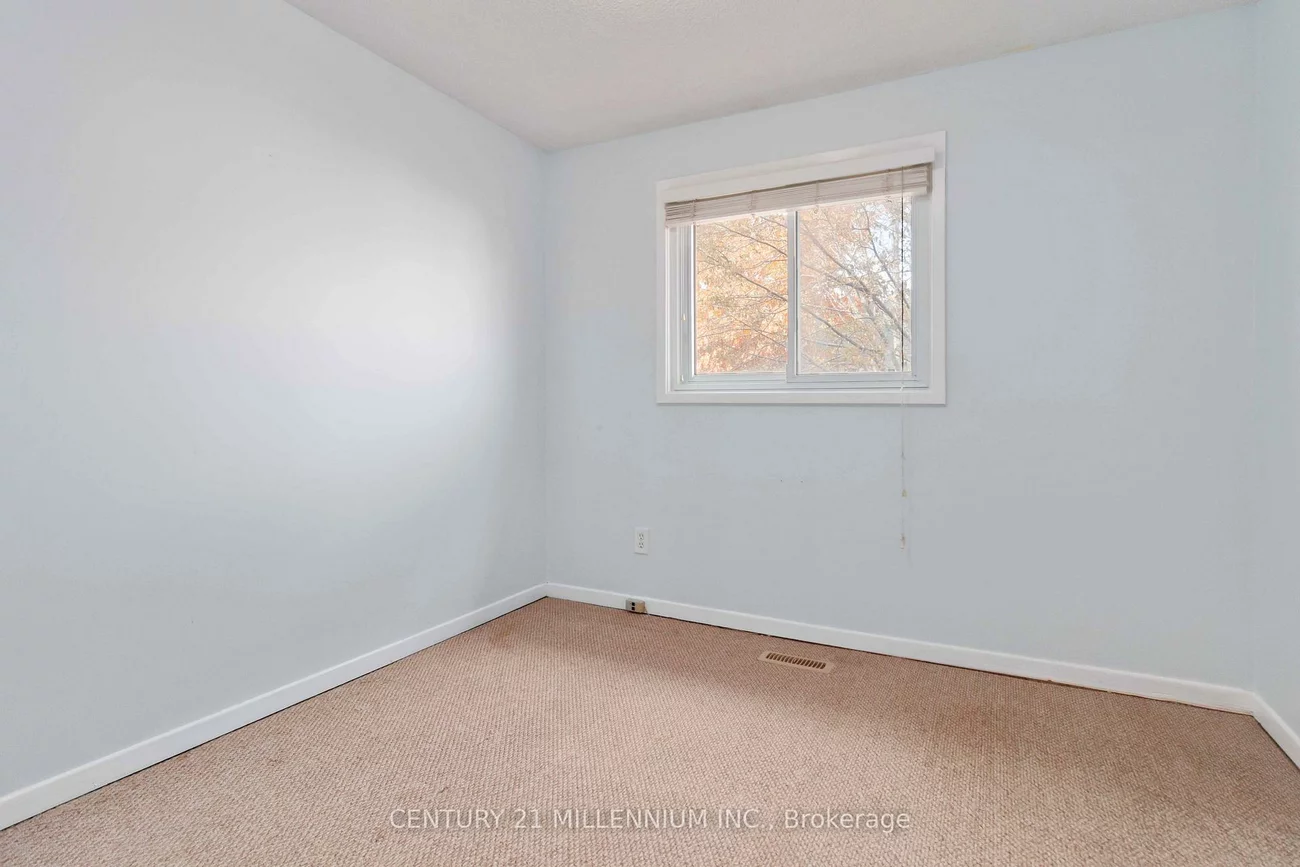 53, Courtleigh, Heart Lake East, Brampton