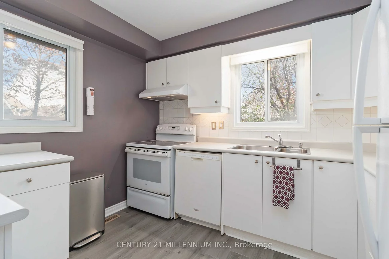 53, Courtleigh, Heart Lake East, Brampton