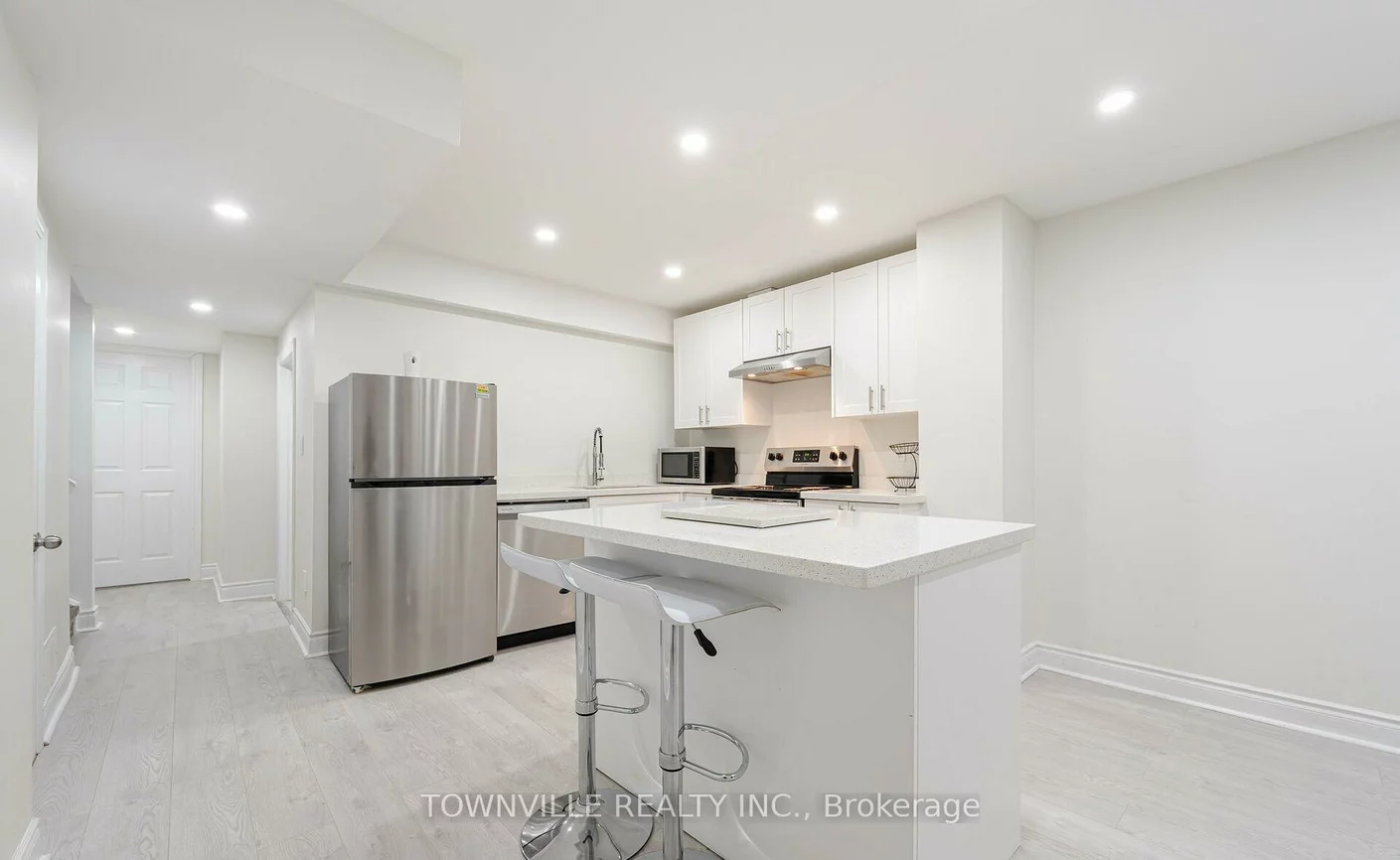 13, Lady Evelyn, Bram West, Brampton