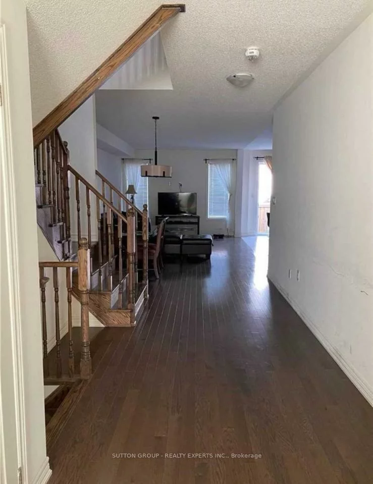 67, Vezna, Credit Valley, Brampton