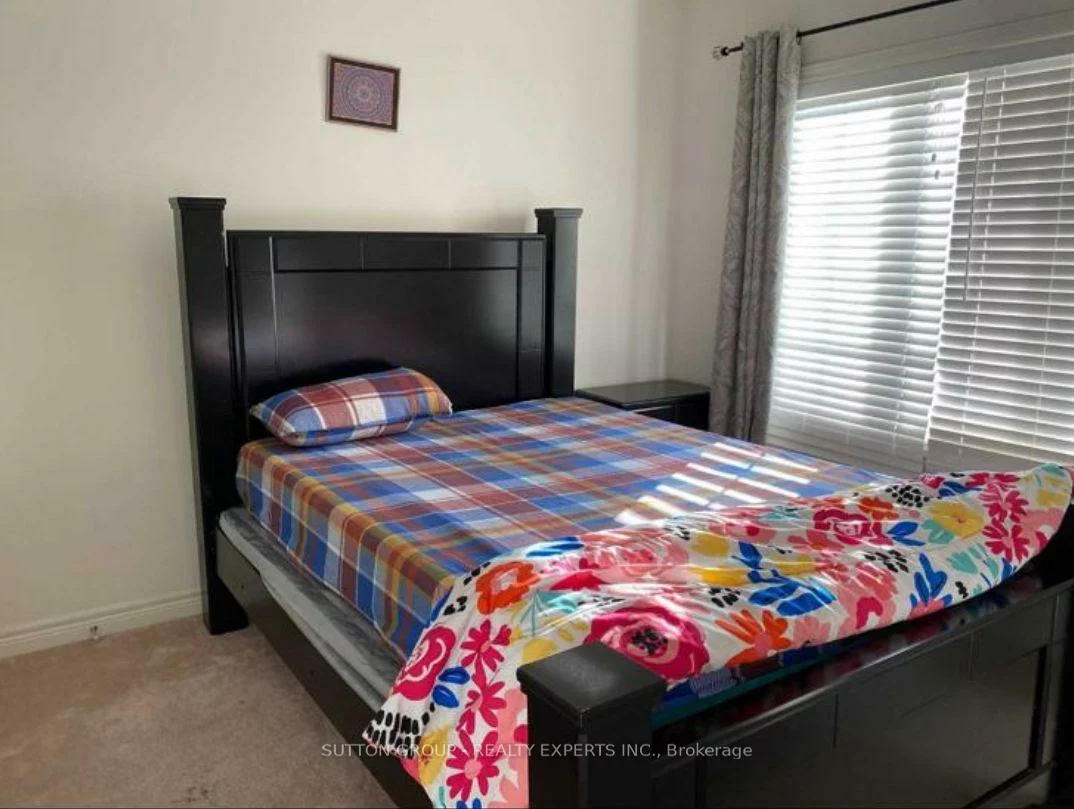 67, Vezna, Credit Valley, Brampton