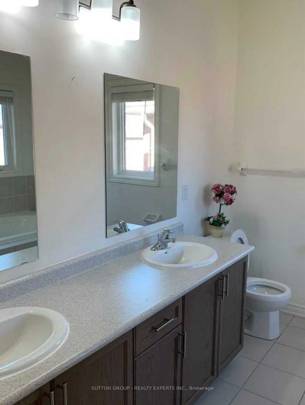 67, Vezna, Credit Valley, Brampton