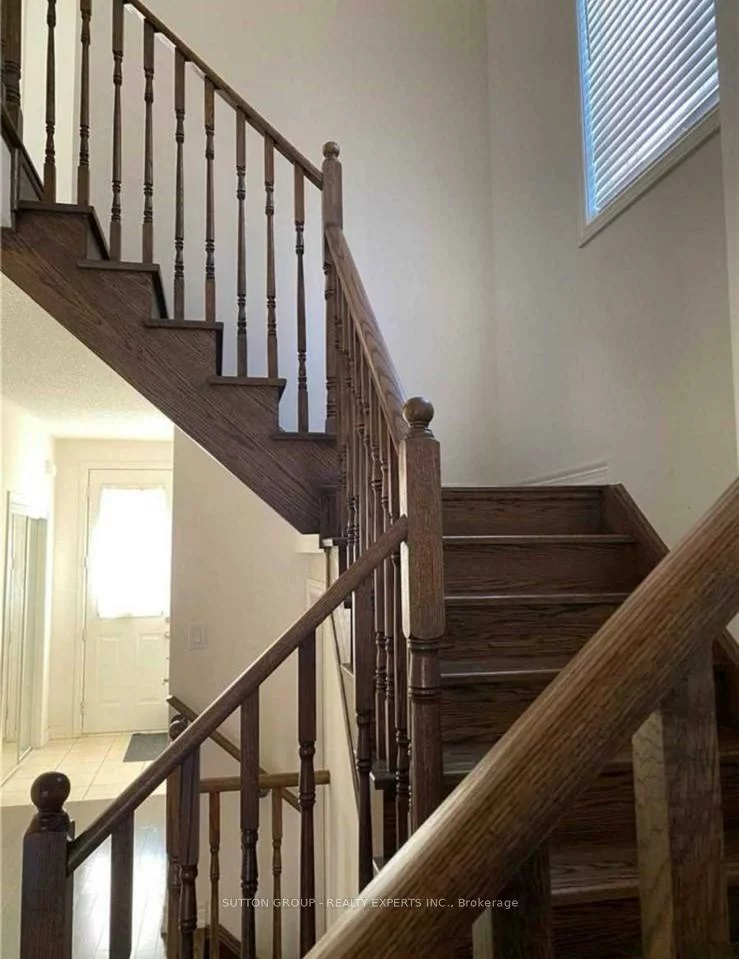 67, Vezna, Credit Valley, Brampton