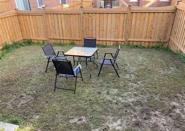 67, Vezna, Credit Valley, Brampton