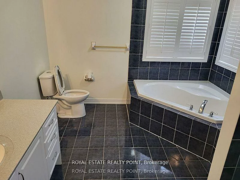 26, Strathdale, Bram East, Brampton