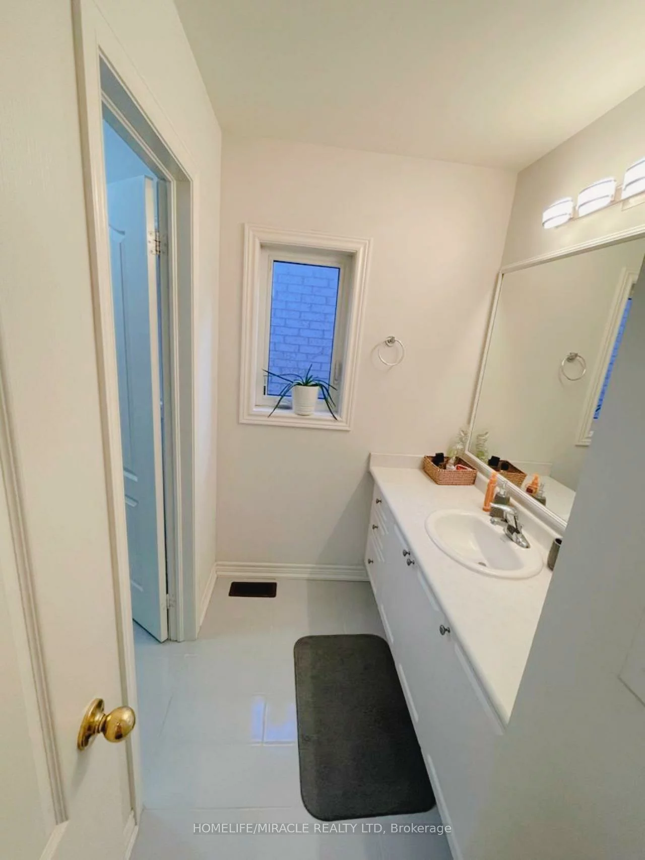 277, Remembrance, Northwest Brampton, Brampton